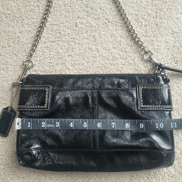 Coach Soho Chain Buckle Patent Black Leather Clutch Handbag - Picture 8 of 13